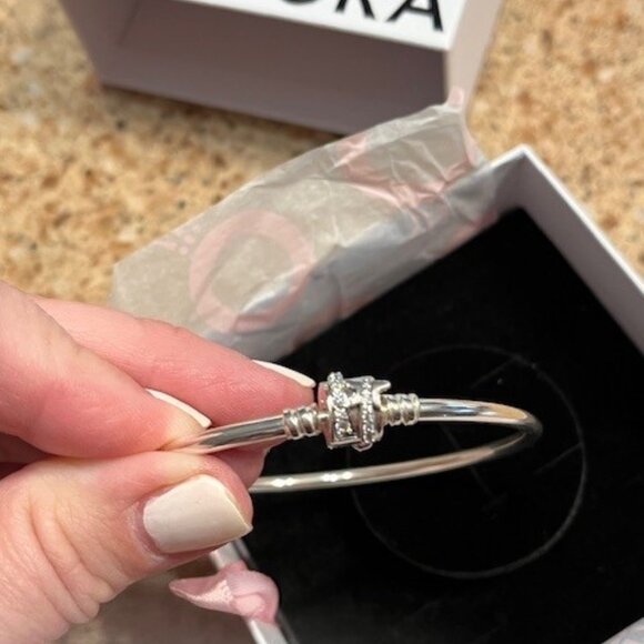 Pandora Shooting Star Bangle Braclet 7.5 - Picture 1 of 3